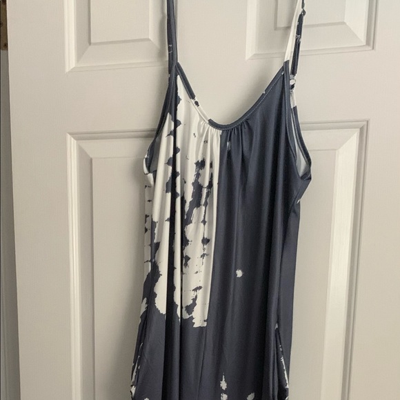 Romper - Picture 1 of 2